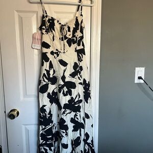 Chic Black and White Floral Jumpsuit